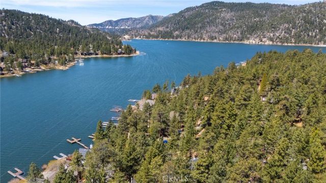 39169 Robin, Big Bear Lake, CA 92315