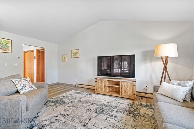 606 Frank Road, Belgrade, MT 59714