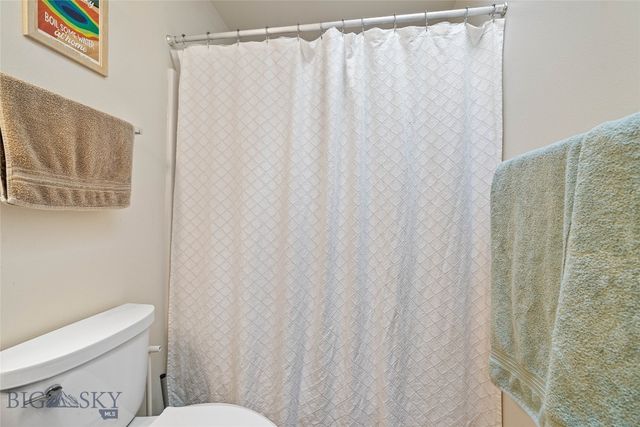 606 Frank Road, Belgrade, MT 59714