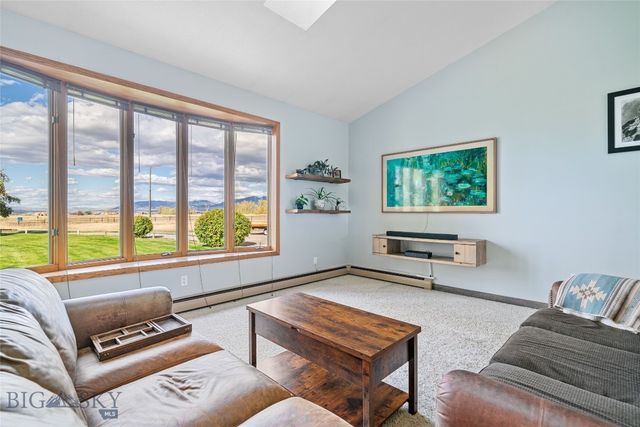 606 Frank Road, Belgrade, MT 59714
