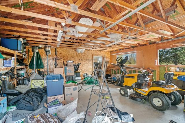 606 Frank Road, Belgrade, MT 59714