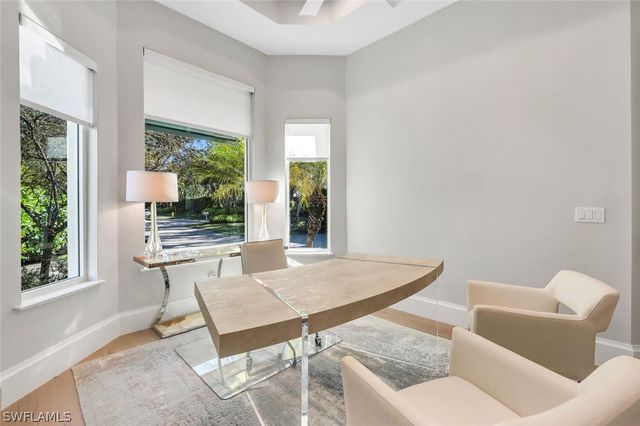 2305 Cassia CT, Naples, FL 34109