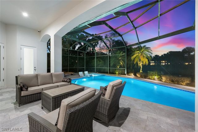 2305 Cassia CT, Naples, FL 34109