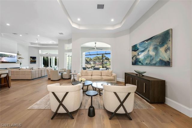 2305 Cassia CT, Naples, FL 34109