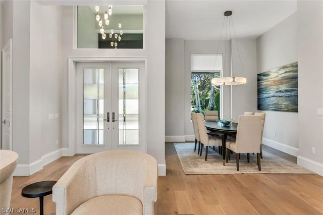 2305 Cassia CT, Naples, FL 34109