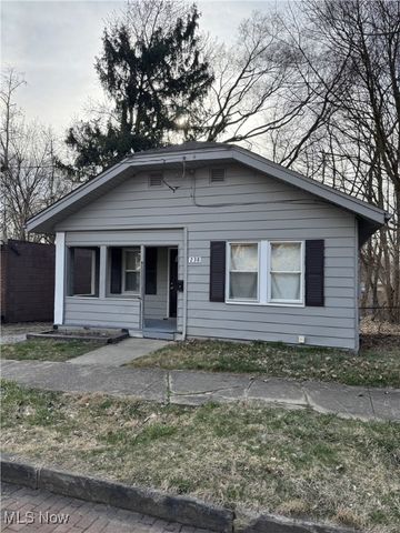 238 Sobul Avenue, Akron, OH 44305