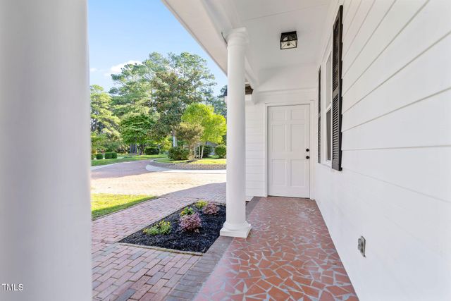 519 Bloomfield Drive, Fayetteville, NC 28311