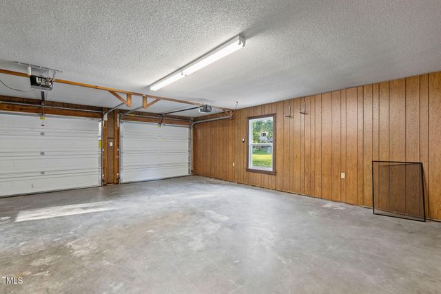 519 Bloomfield Drive, Fayetteville, NC 28311