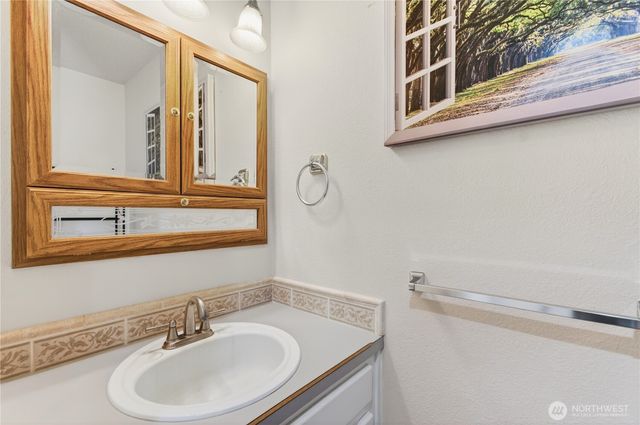 2523 Peters Drive, Longview, WA 98632