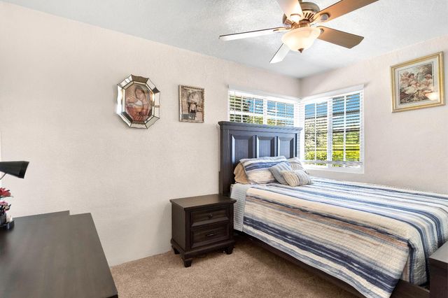 907 S Rogers Lane, Fresno, CA 93727