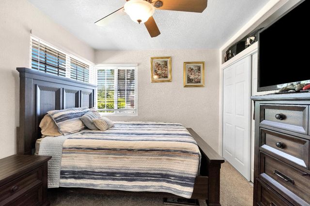 907 S Rogers Lane, Fresno, CA 93727