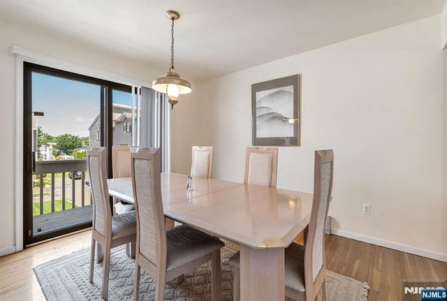 125 Roosevelt Place, Palisades Park, NJ 07650