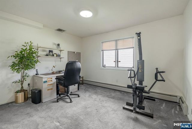 125 Roosevelt Place, Palisades Park, NJ 07650