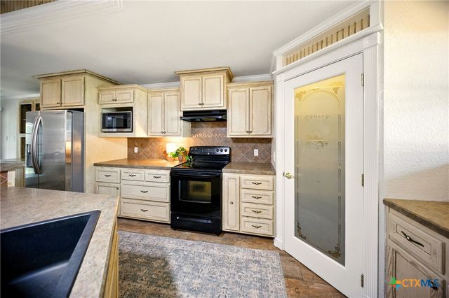 3701 Las Cienega Boulevard, Temple, TX 76502