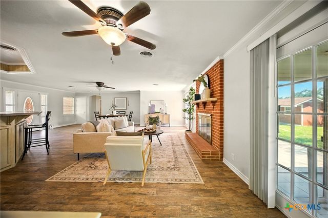 3701 Las Cienega Boulevard, Temple, TX 76502