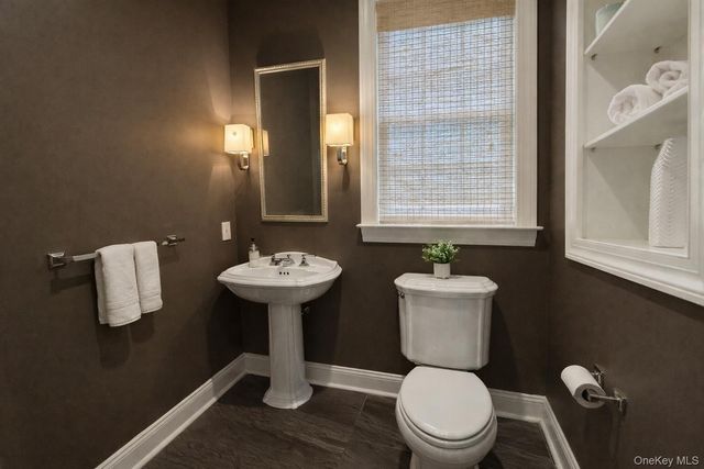 4 Johnson Place, Rye, NY 10580