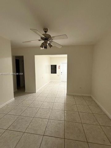 2784 SW 14th St 1-2, Fort Lauderdale, FL 33312