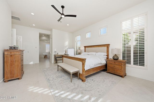 6570 S BOGLE Avenue, Chandler, AZ 85249