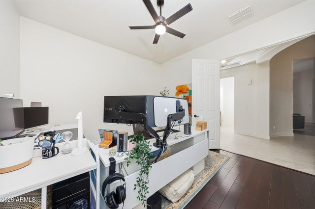 6570 S BOGLE Avenue, Chandler, AZ 85249