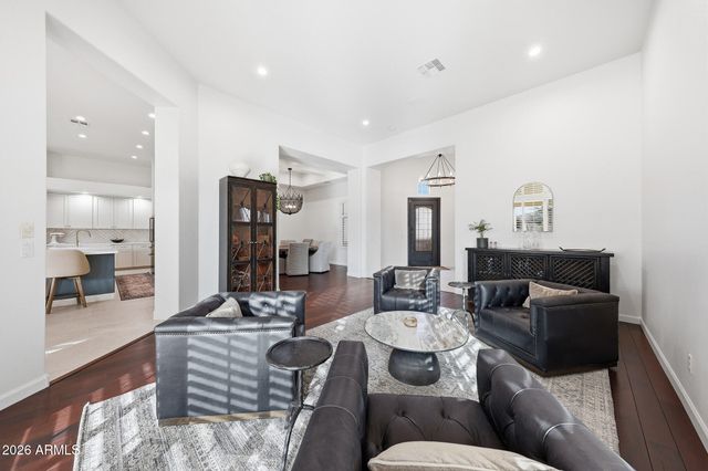 6570 S BOGLE Avenue, Chandler, AZ 85249