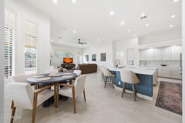 6570 S BOGLE Avenue, Chandler, AZ 85249