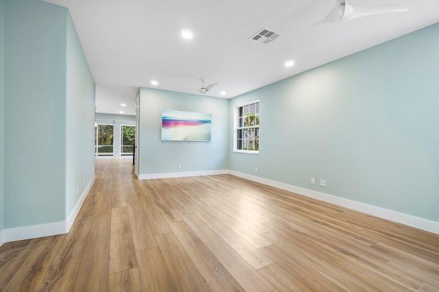 291 Marlberry Circle, Jupiter, FL 33458