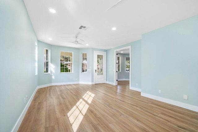 291 Marlberry Circle, Jupiter, FL 33458