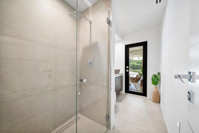 1648 Breakers West Boulevard, West Palm Beach, FL 33411