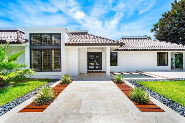 1648 Breakers West Boulevard, West Palm Beach, FL 33411