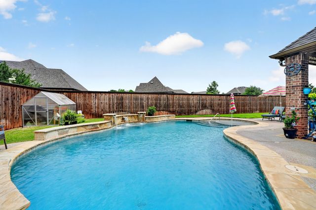 409 Settlers Ridge Drive, Keller, TX 76248
