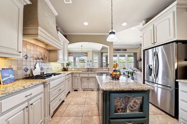 409 Settlers Ridge Drive, Keller, TX 76248