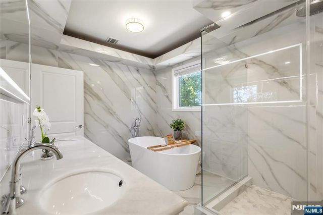 331 Elmwood Drive, Paramus, NJ 07652