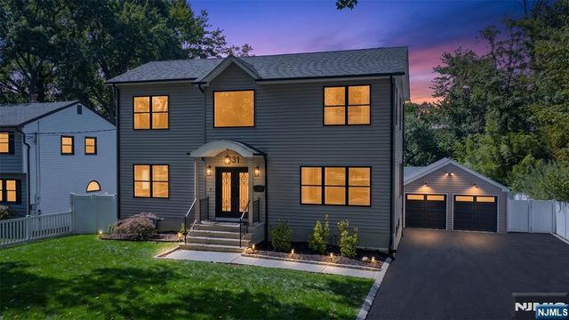 331 Elmwood Drive, Paramus, NJ 07652