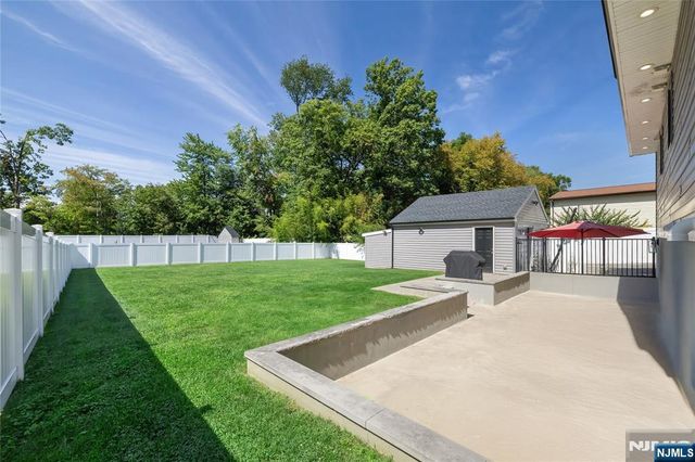 331 Elmwood Drive, Paramus, NJ 07652