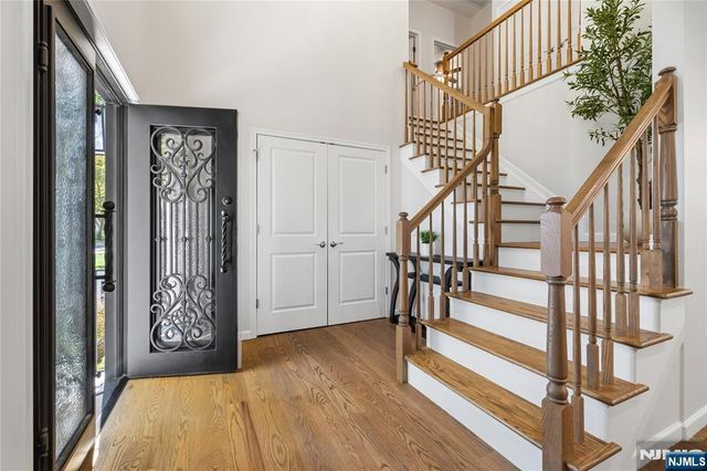 331 Elmwood Drive, Paramus, NJ 07652