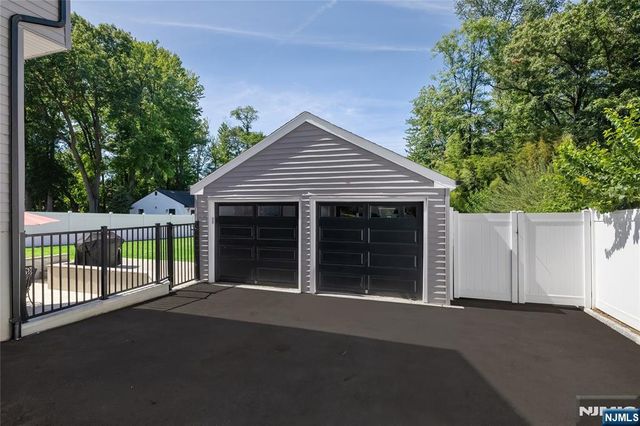 331 Elmwood Drive, Paramus, NJ 07652