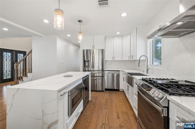 331 Elmwood Drive, Paramus, NJ 07652