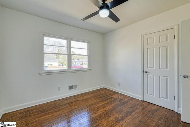 118 1st Avenue, Spartanburg, SC 29302