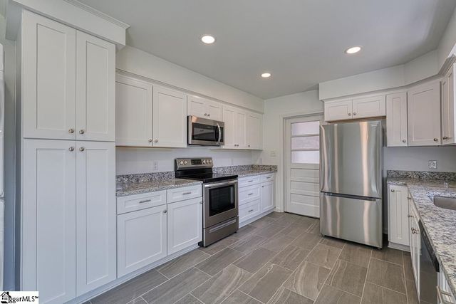 118 1st Avenue, Spartanburg, SC 29302