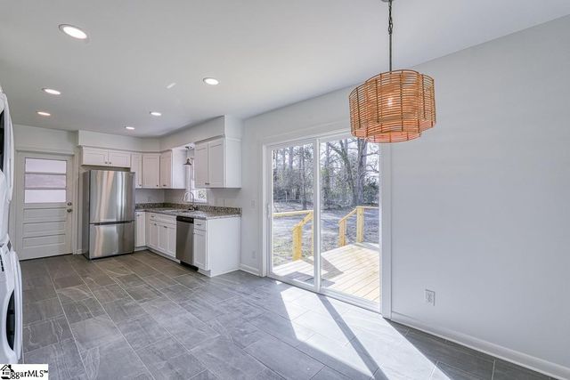 118 1st Avenue, Spartanburg, SC 29302