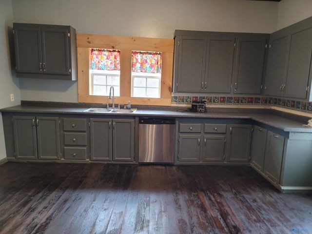 1773 Gum Pond Road, Eva, AL 35621