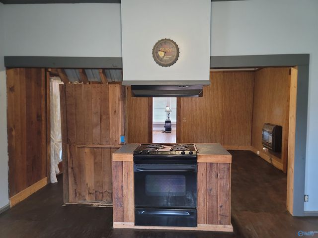 1773 Gum Pond Road, Eva, AL 35621