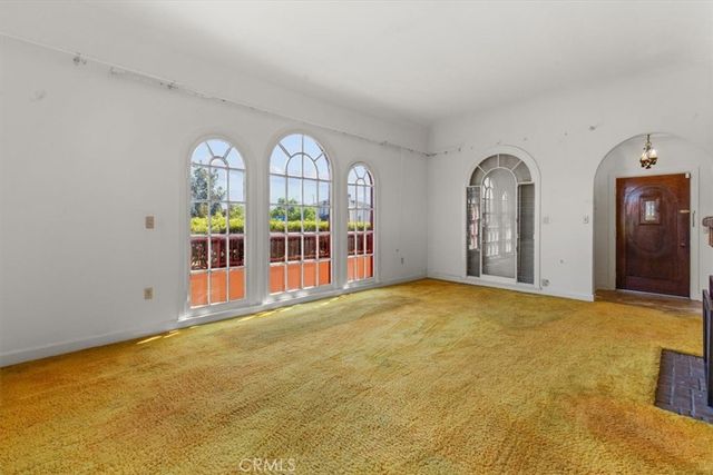 4930 Chesley, View Park, CA 90043