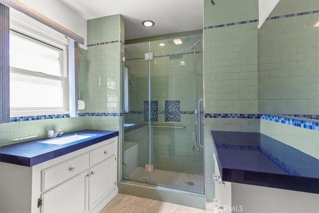 4930 Chesley, View Park, CA 90043