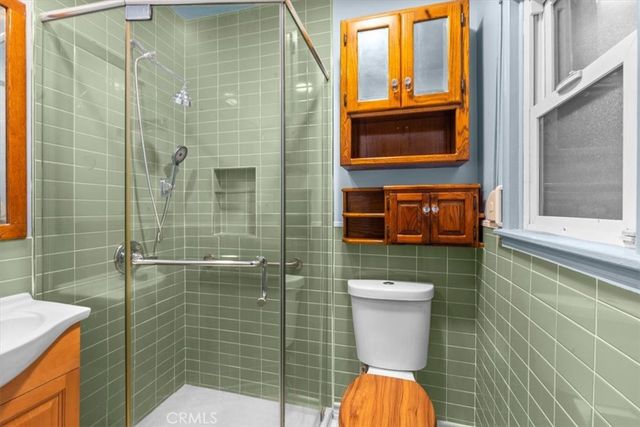 4930 Chesley, View Park, CA 90043