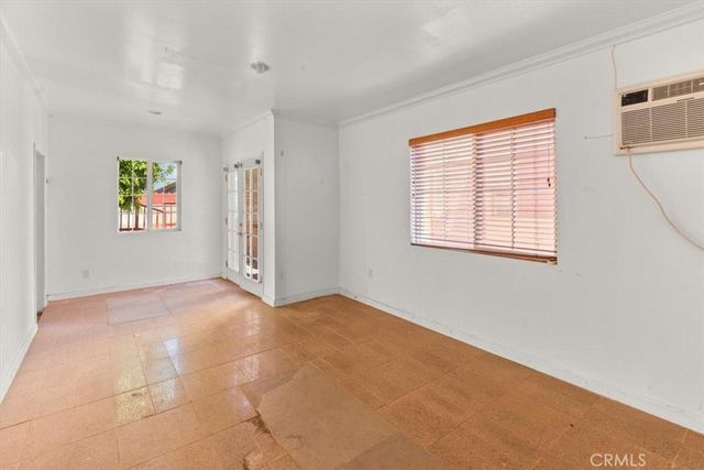 4930 Chesley, View Park, CA 90043