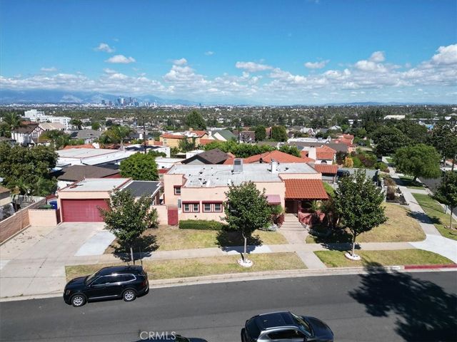 4930 Chesley, View Park, CA 90043