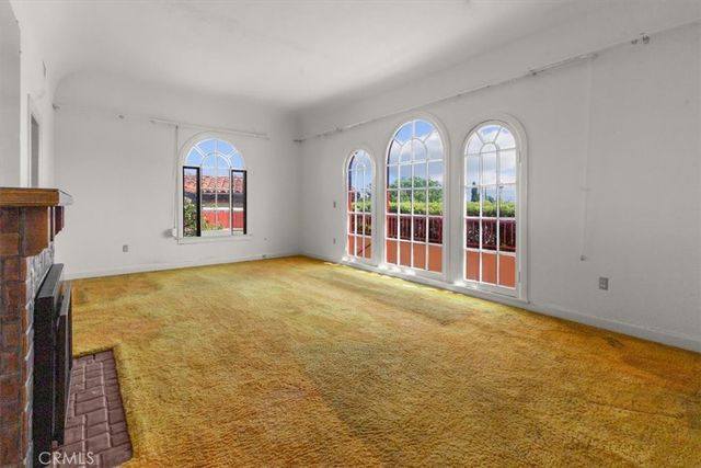 4930 Chesley, View Park, CA 90043