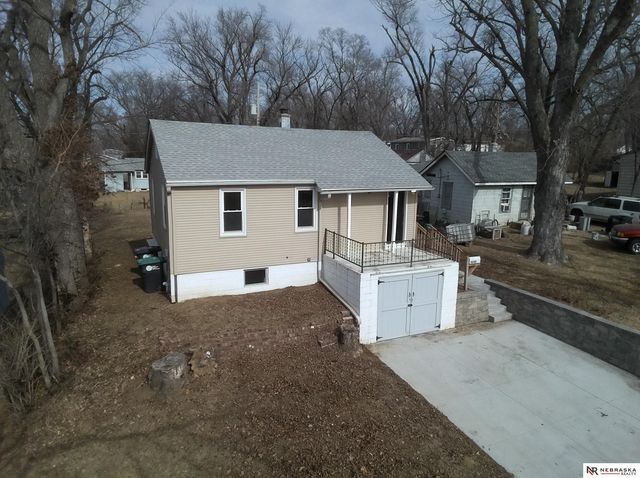 4240 Nebraska Avenue, Omaha, NE 68111