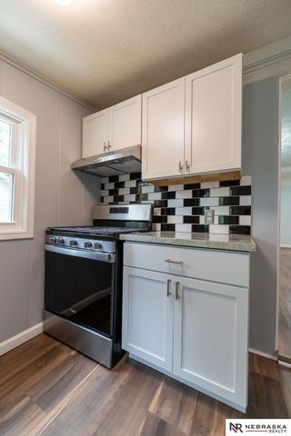 4240 Nebraska Avenue, Omaha, NE 68111